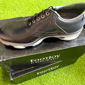 SOLD**FootJoy DryJoys Tour men’s golf shoes 9